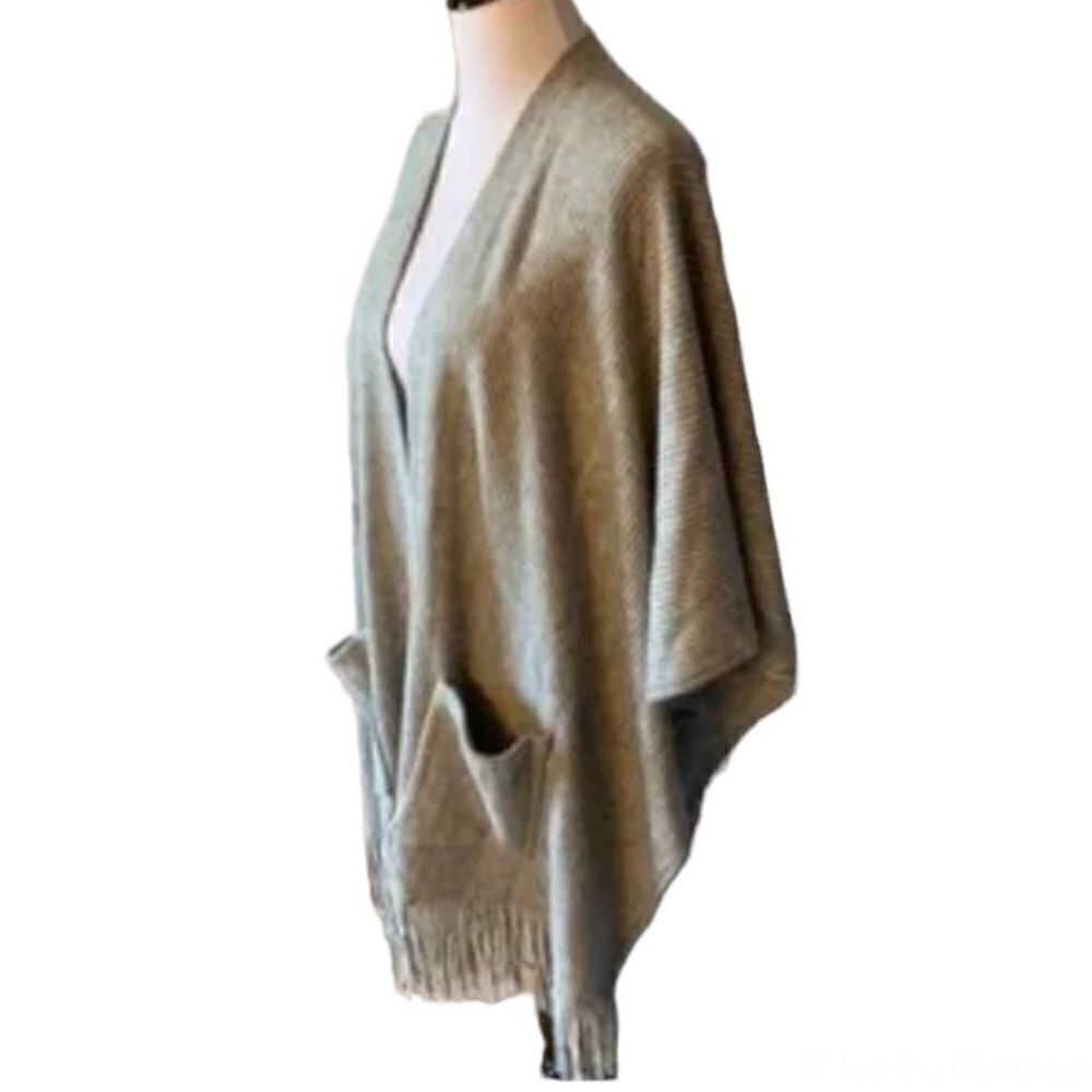 🆕 Cejon Ribbed Fringe Wrap w/Pockets OSFM - Picture 5 of 6
